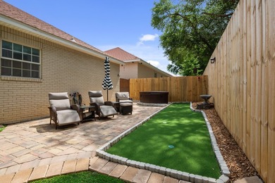 Welcome to 1601 Mallorca Cove, a beautifully maintained - photo 38