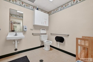 This is an exceptional opportunity to acquire a high-quality 33 - photo 41