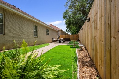 Welcome to 1601 Mallorca Cove, a beautifully maintained - photo 45