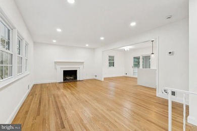 Rarely available and completely move-in ready, this exceptional - photo 6
