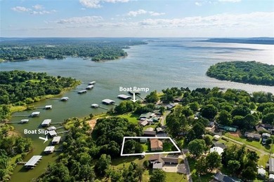 WATER FRONT WITH BOAT SLIP AND HYDRO LIFT RIGHT IN FRONT OF THE - photo 50