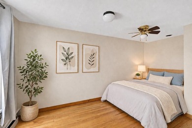 598 Pacific Street offers a fully vacant mixed use townhouse - photo 11
