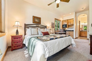 John M Wells, Wells Group Real Estate, C:,,: SINGLE-STORY LUXURY - photo 31