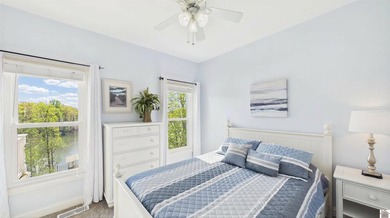 REDUCED! Welcome to 153 Chelsea, a luxurious waterfront oasis - photo 20