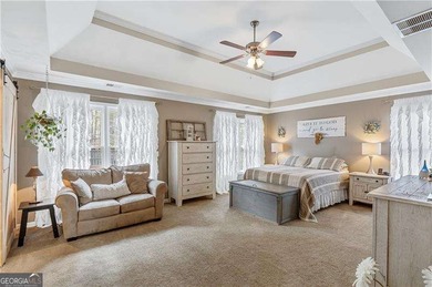 Welcome to this spacious 6-bedroom, 4 full bathroom home - photo 22