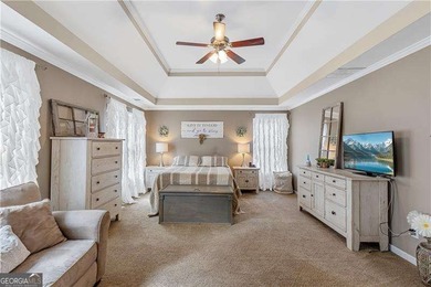 Welcome to this spacious 6-bedroom, 4 full bathroom home - photo 23