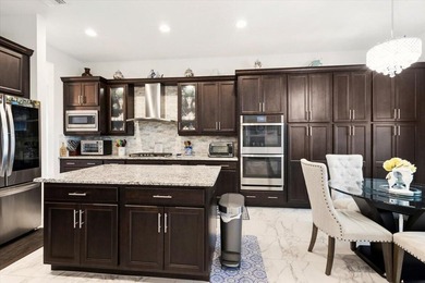 A rare opportunity to own a masterfully designed contemporary - photo 25