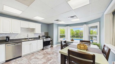 REDUCED! Welcome to 153 Chelsea, a luxurious waterfront oasis - photo 31