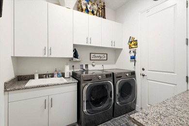 A rare opportunity to own a masterfully designed contemporary - photo 47