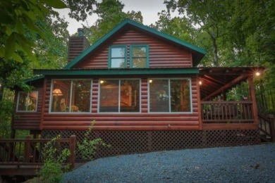Carters Lake Home For Sale in Ellijay Georgia