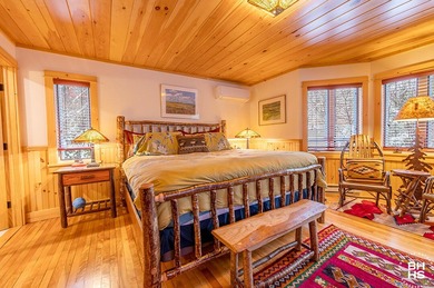 The idyllic and quintessential Adirondack Cottage that everyone - photo 14