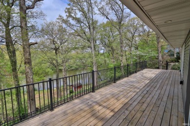 Welcome to this Beautifully Updated Ranch-Style Home! - photo 14