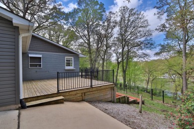 Welcome to this Beautifully Updated Ranch-Style Home! - photo 29