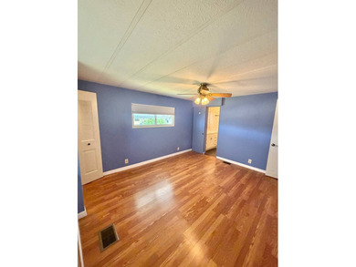 Welcome to this beautifully maintained 1,104 square foot - photo 17