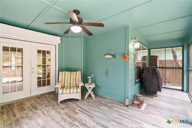 Now is your chance to own this beautifully maintained 2 bedroom - photo 17