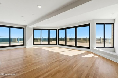 Spanning nearly 9,000 square feet across the 14th and 15th - photo 18