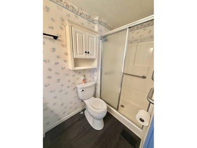 Welcome to this beautifully maintained 1,104 square foot - photo 21
