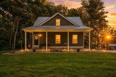 Barren River Lake Home For Sale in Glasgow Kentucky