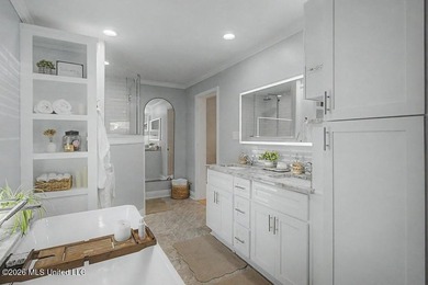 Private Resort-Style Retreat on just under an acre | Pool | - photo 23