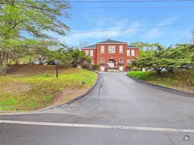 Motivated Seller price just dropped by another $8,000 ! - photo 1