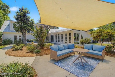 Private Resort-Style Retreat on just under an acre | Pool | - photo 54