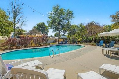 Private Resort-Style Retreat on just under an acre | Pool | - photo 55