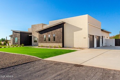 Exceptional craftsmanship and contemporary desert elegance come - photo 11