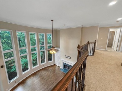 Welcome to this beautifully updated 6-bedroom, 4-bathroom home - photo 16