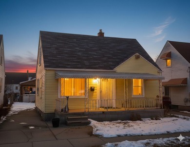 Detroit River Home Sale Pending in Ecorse Michigan