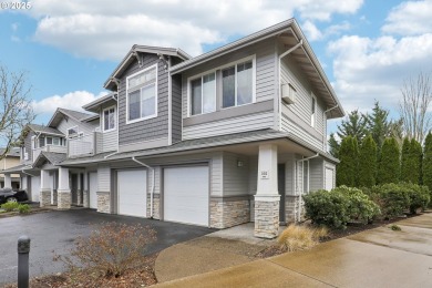 Lake Condo For Sale in Beaverton, Oregon