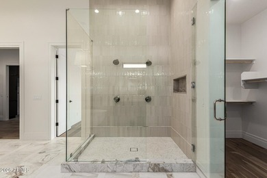 Exceptional craftsmanship and contemporary desert elegance come - photo 39