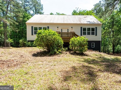 Looking for space for a large family or the perfect in-town - photo 1