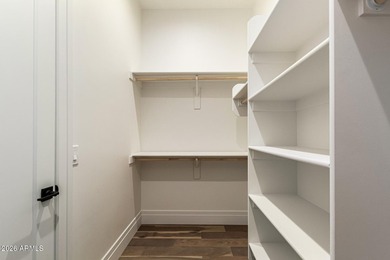 Exceptional craftsmanship and contemporary desert elegance come - photo 46