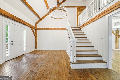 Looking for space for a large family or the perfect in-town - photo 6