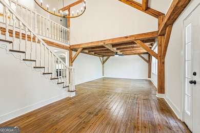 Looking for space for a large family or the perfect in-town - photo 7