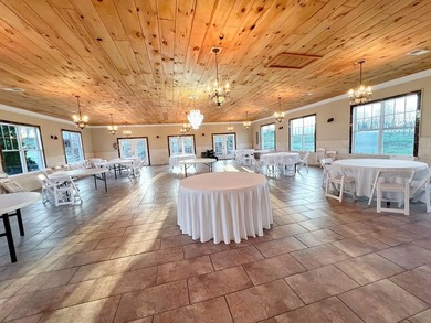 Immaculate Previous Commercial Venue! Pristine Paradise nestled - photo 18