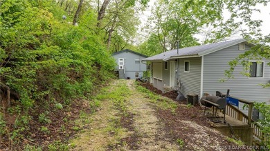 Lakefront living in a wide, quiet cove on the Gravois Arm! - photo 22