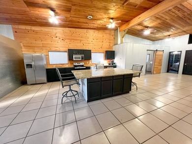 Immaculate Previous Commercial Venue! Pristine Paradise nestled - photo 26