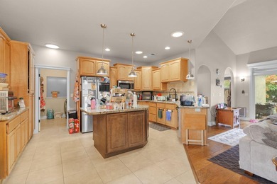 Beautifully maintained home offering the perfect blend of - photo 8