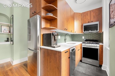 *A true sanctuary nestled in the heart of Park Slope, 78 8th - photo 4