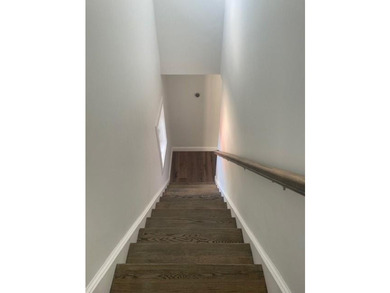 Coastal Elegance Meets Modern Convenience at The Lookout on Main - photo 15