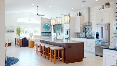 WATERFRONT BEAUTY IN DESIRABLE Punta Gorda Isles! Stunning - photo 17