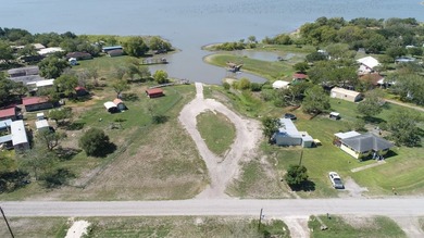 ENJOY THE QUIET OF COUNTRY LIFE JUST MINUTES NORTH OF MATHIS - photo 31
