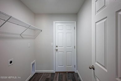 UNDER CONSTRUCTION! Beautiful new 4/2 home, and just 15 minutes - photo 31
