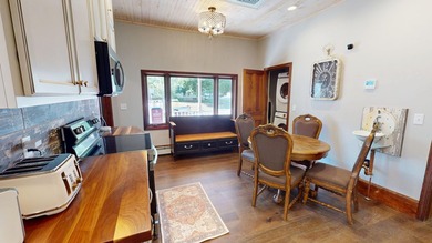 Looking for a sizable historic home that comes fully furnished? - photo 6