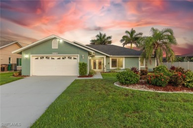 Cape Coral Lakes Area Home For Sale in Cape Coral Florida
