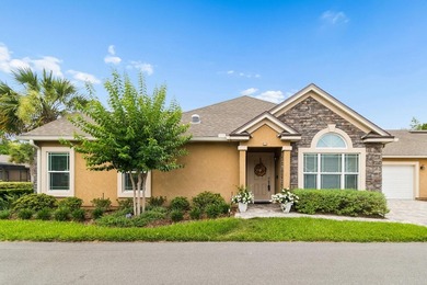 Welcome home to this beautifully maintained end-unit condo - photo 3