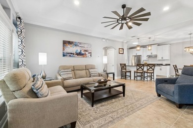 Welcome home to this beautifully maintained end-unit condo - photo 8