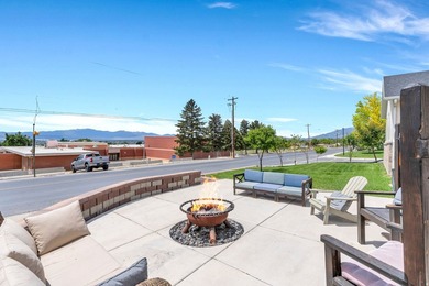 This charming rambler sits in the quiet, established Valley View - photo 5