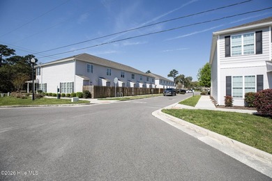 Rare opportunity to acquire a fully leased well-located - photo 6